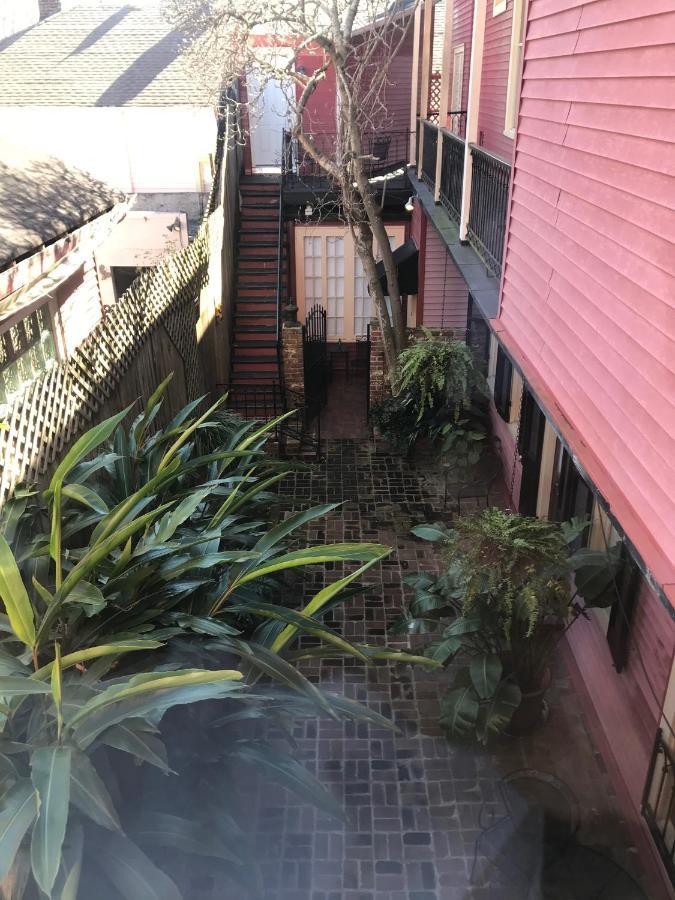 The Courtyards Apartment New Orleans Exterior photo